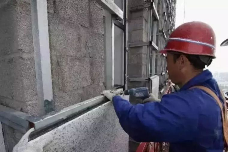 干掛石材在施工中應(yīng)該注意什么？